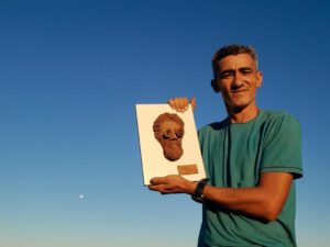 Designer de joias cearense do Sertão Central, Antônio Rabelo estreia episódio da série “Nós no Batente” deste sábado