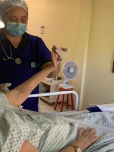 Cuidadores de pacientes da CCC recebem treinamento em ventilação mecânica