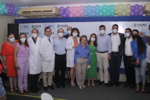 Secretária da Saúde do Ceará, Tânia Mara Coelho, visita o Hospital Infantil Filantrópico Sopai e recebe homenagem com a presença de autoridades de diferentes esferas de atuação