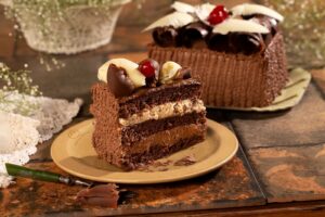 Sodiê Doces celebra Mês das Mães em parceria com Giuliana Flores