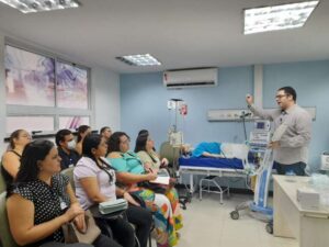 Profissionais das UPAs estaduais recebem treinamento de novo ventilador mecânico