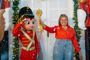 Fundação Sooder Maria realiza Natal de rua na comunidade Jardim do Amor em Caucaia