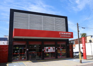 COUROFINO promove descontos de até 60% durante o mês de abril