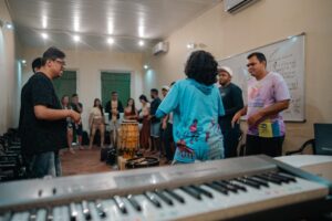 Ceará Criativo segue com inscrições abertas para cursos gratuitos de arte e cultura em Caucaia, Guaramiranga e Tururu