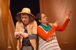 Espetáculo gratuito marca o encerramento do projeto “Oficina Criação de Cenas Cômicas” no Cuca Jangurussu