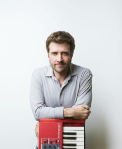 MaxiModa 2024 traz Pedro Vilhena, da Meta, como palestrante da 16ª edição