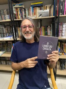 Marcelo Lavor  faz noite de autógrafos de seu novo livro e shows com Simone Sousa,  Juliana Cunha, Marcelo Di Holanda e Mateus Farias no Cantinho do Frango