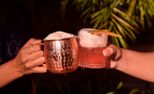 “Early Sextas” do Cabana Del Primo garantem momentos de descontração com drinks em horário especial