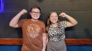 Jovens de Paracuru alcançam primeiro lugar em concurso de rádio nacional e vão à Brasília receber premiação