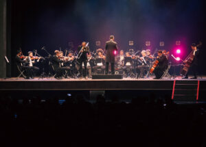 Orquestra Contemporânea Brasileira realiza concerto em homenagem às crianças com repertório nostálgico