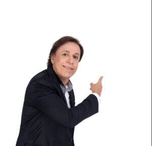 O Tom Tá ON: Iguatemi Hall recebe show de Tom Cavalcante no domingo (03)