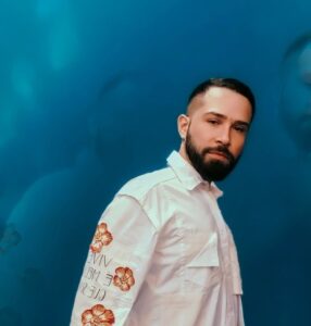 Bruno DLX: Produtor Cultural e Conector de Arte no Ceará