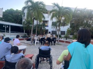 Humanização: atividades culturais marcam a semana de pacientes da Casa de Cuidados do Ceará