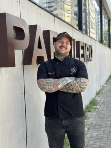 Churrasco como deve ser: Parrileiro oferece curso prático com Chef Ralfo Ifanger