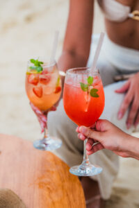 Ahau Beach: Novo beach club na Praia do Futuro promete sofisticação e exclusividade do nascer ao pôr do sol