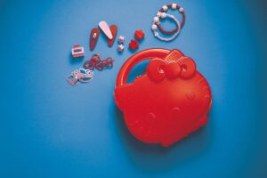 Hello Kitty ganha linha exclusiva de organização e utensílios em parceria com Casa & Estilo