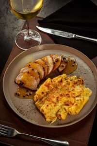 Grand Parrilla Aldeota lança menu executivo com opções sofisticadas a partir de R$ 35