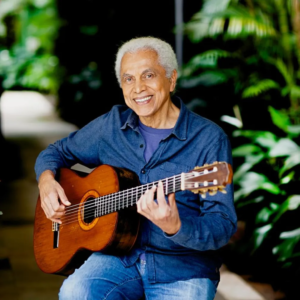 Paulinho da Viola realiza show neste sábado (26) em Fortaleza