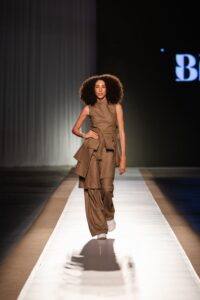 DFB Festival 2025 chega ao terceiro dia com desfiles de novos talentos e painéis sobre empreendedorismo criativo