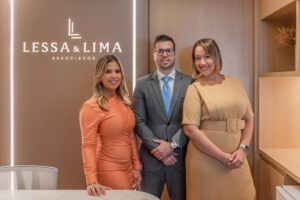 Escritório Lessa & Lima alerta sobre o compliance regulatório e a importância da conformidade para evitar riscos jurídicos nas empresas