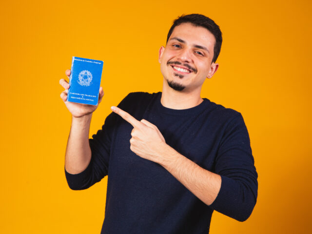 Cerbras promove mutirão com 30 vagas para jovem aprendiz em Maracanaú