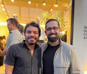 Bosco Nunes prestigia inauguração da flagship Dogville