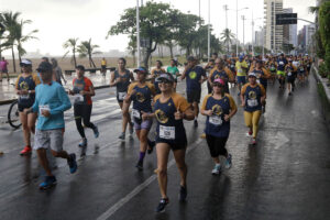 Promessa de disputa acirrada nos 10km e ações solidárias marcam Circuito CAIXA Fortaleza neste domingo (2)