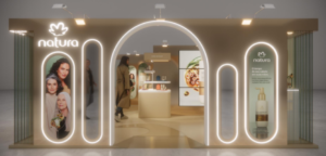 Natura Lumina promove experiência imersiva no Ceará e apresenta inovação antissinais para cabelos