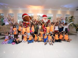 Instituto Aço Cearense realiza mais uma edição da campanha natalina “Abraço Feliz” e vai presentear 1.000 crianças nos estados do CE, PA e TO