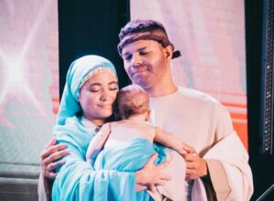 Celebrações ecumênicas integram programação natalina no RioMar Fortaleza