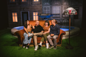 Contagem regressiva: sucesso de público, The Friends™ Experience chega às últimas semanas em Fortaleza