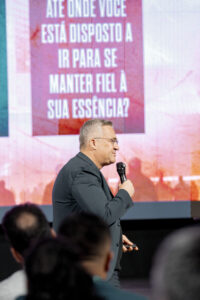 Estrategista político cearense Stênio Muniz é confirmado como palestrante no maior evento de comunicação política do Brasil