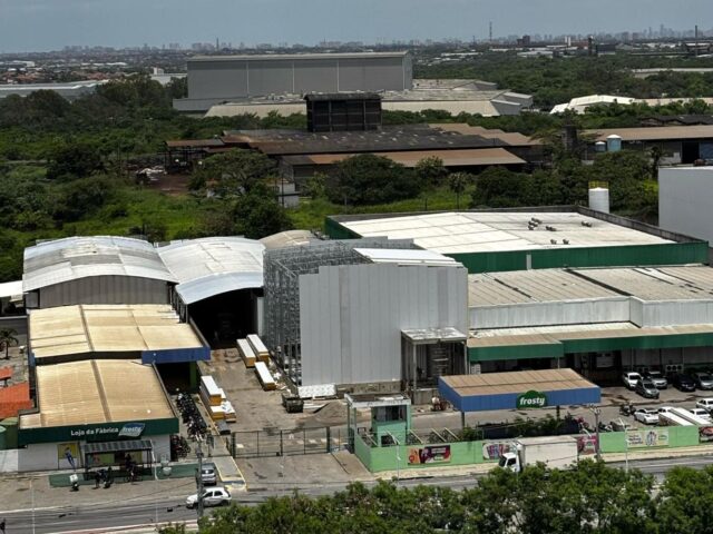 Frosty abre mais de 60 vagas de emprego em diferentes áreas