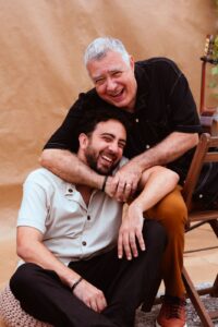 Celso Viáfora leva show inédito “A vida é” ao Teatro CCBNB fortaleza (13/01) com seu filho Pedro Viáfora