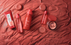 Natura Tododia traz combinação única e irresistível de morango e baunilha dourada em sua nova linha