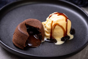 Frosty amplia portfólio e lança petit gateau e brownie na linha “Para Acompanhar”