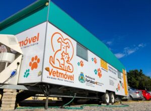 VetMóvel segue em funcionamento no Shopping Parangaba com serviços veterinários gratuitos em parceria com a SMPA
