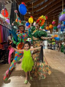 Iguatemi Bosque leva bandas Dó Ré Mix e Mundo Mix para Bloquinhos de carnaval e workshop de K-pop e anime para o CarnaGeek