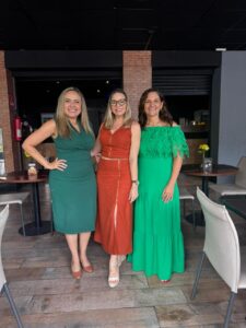 Mônika Vieira facilita workshop sobre influência, negociação e posicionamento profissional em Fortaleza