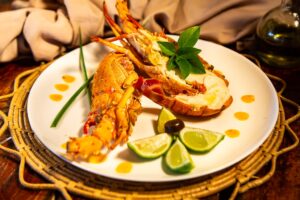 XVIII Festival da Lagosta movimenta Icapuí com culinária, regata e economia criativa