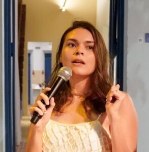 Oficina gratuita capacita mulheres em produção executiva de artes visuais com Jéssica Marques