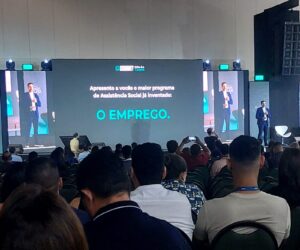 Summit destaca a importância da inovação, estratégia e cultura para o crescimento empresarial