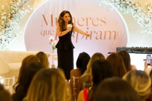 Deep inaugura showroom e lança projeto Mulheres que Inspiram em Fortaleza