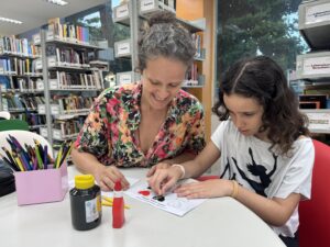 Programação de maio da Vila das Artes reúne oficinas, espetáculos e inscrições para formação em teatro
