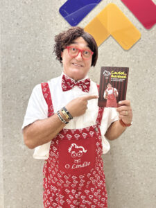 Shopping Eusébio sedia lançamento de livro e maratona de humor com Adamastor Pitaco neste sábado (16)