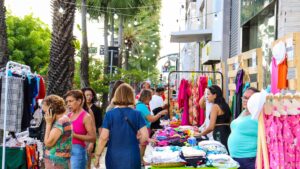Dia dos Namorados deve movimentar R$ 26 bilhões no comércio e serviços em todo o país; mais de 100 milhões de consumidores devem ir às compras