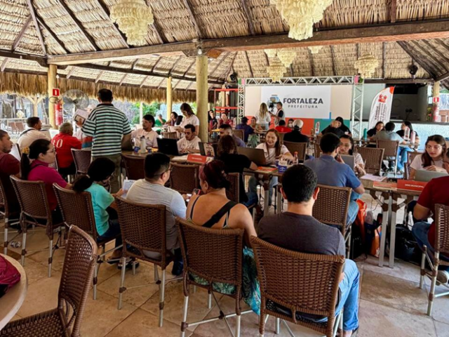 Sine Fortaleza realiza 3º Mutirão de Empregabilidade das Barracas da Praia do Futuro com mais de 350 vagas