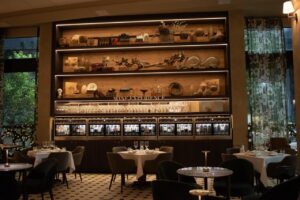 Wine Bar do DOC Cucina, Pizza & Vino transmite jogos da Copa do Mundo com drinks temáticos, vinhos de diversas regiões do mundo e experiência gastronômica completa