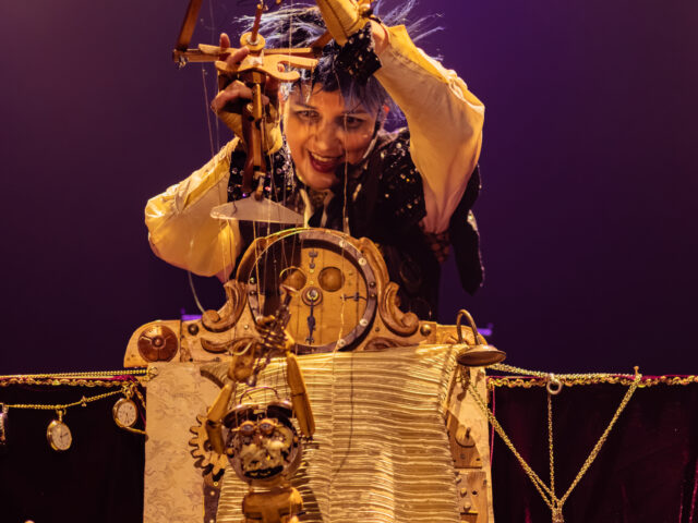 16º Festival Popular de Teatro de Fortaleza abre convocatória gratuita para grupos de todo o Brasil