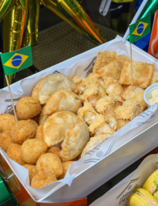 Espaço Hibisco investe em kits gastronômicos para dias de jogos em confraternizações
